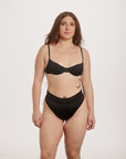 חזייה ברזלים – נואר